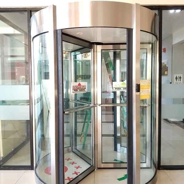 Porte tournante automatique sur mesure pour Caterpillar Batam, Indonésie